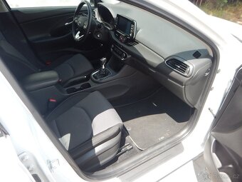 HUNDAI i30 1.0 T-GDi, 1. MAJITEL, SERVISKA - 13