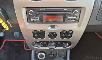 Dacia Duster 4x4 1.5DCI 81KW 1 majitel servisní kniha - 13