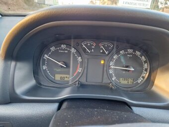 Octavia I combi 1,6 MPI 75 KW , TOP STAV bez koroze - 13