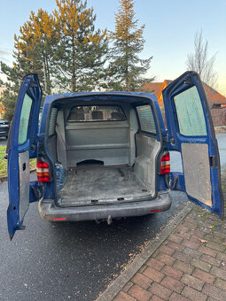 Volkswagen Transporter 2.5TDI LONG 6MIST - 13