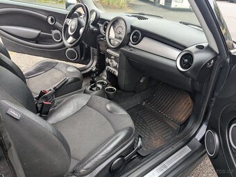 Mini one Cooper 1.4i/70kW nová STK - 13