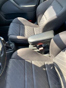 Škoda Octavia 1.8t 110kw 4x4 - 13