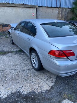 E 65 2005 750i LPG - 13