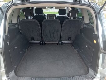 Ford S Max 2.0 TDCi 96 Kw, po servisu a nová TK - 13