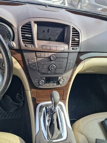 OPEL INSIGNIA 2.0 cdti na ND - 13
