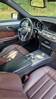 MERCEDES W212 FACELIFT AMG - 13