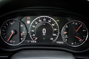 Opel Insignia ST 2.0 Turbo S&S Exclusive 4x4 AT8 - 13