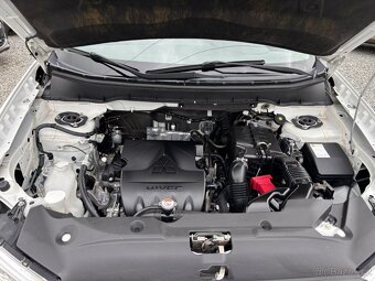 MITSUBISHI ASX 1,6i MIVEC 1.MAJITEL - 13