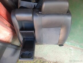 Sedačky Ford Mondeo mk3 combi 2.0 tdci 96kw 85kw r.v. 01-07 - 13