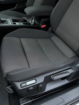 2019 rok. Volkswagen Passat B8. 2.0 TDI (110 kw) - 13