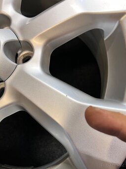 Toyota RAV4 3.generace originál alu disky - ET45 - 13