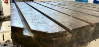 Otočný stůl pro obráběcí stroj E20 po GO - 13