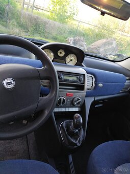 Lancia Ypsilon 1.2 44kw benzin - 13