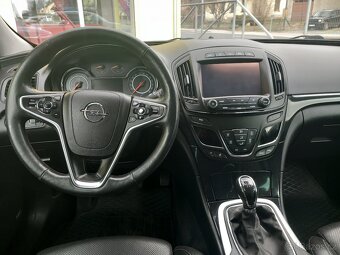 Opel Insignia 2.0 CDTi COSMO 4x4 NAVI 2xKOLA r.2015 - 13