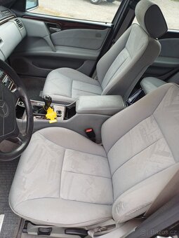 Mercedes benz E 250D  W210 - 13