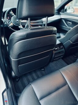 BMW 530d M-paket xDrive facelift Harman/Kardon HUD ČR 2016 - 13