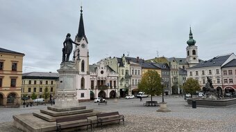 Prodej menšího činžovního domu v historické části Trutnova - 13