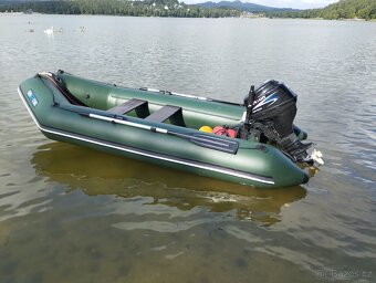 Člun s motorem Parsun 9.8 4t, a elektromotorem - 13