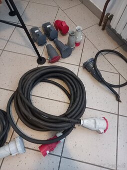 Rozvaděč 6x380V-32A TOP - 13