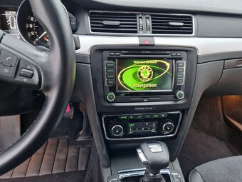 Škoda Superb 2 combi  3,6 i 4x4  DSG, 191KW,kůze, navi - 13
