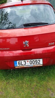 Peugeot 308  1,6 hdi - 13