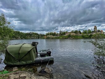 Člun Raptor 470X Wide ALU Green + přístřešek - 13