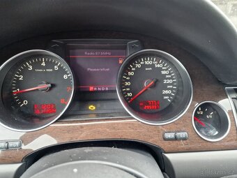Audi a8 4.2i max vybava Najeto 295xxx tis výbava: bixenony s - 13