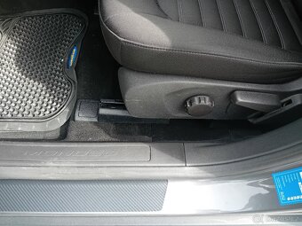 FORD MONDEO 1.5i 16V KOMBI TITANIUM 1016 ČR - 13