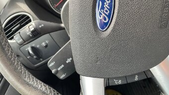 Ford Focus, 1.6, RV 2/2006, 74 kW - 13