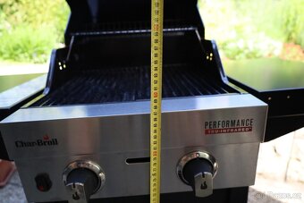 Plynový gril Char-Broil Performance 220B se dvěma hořáky - 13