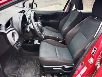 TOYOTA YARIS 1.0VVT-i 1MAJITEL koupeno ČR - 13