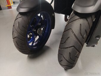 Yamaha Niken 850, rok 2021, Akrapovič - 13