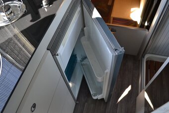 RENAULT MASTER AHORN VAN 550 - OBYTNÝ , GARÁŽOVÁNO  - 13
