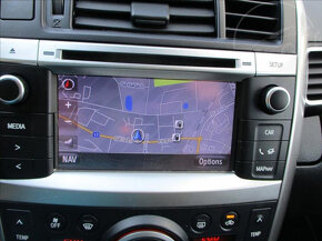 Toyota Verso 1,8 Valvematic AUTOMAT,NAVI - 13