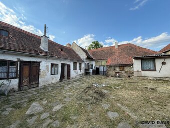 Prodej rodinné usedlosti s pozemkem (1707 m2), Lesná, okres  - 13