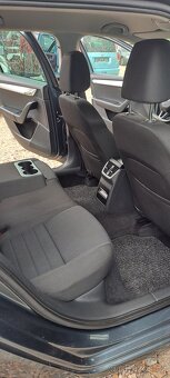 Škoda Octavia 1.4 TSI 103kW ELEGANCE - 13