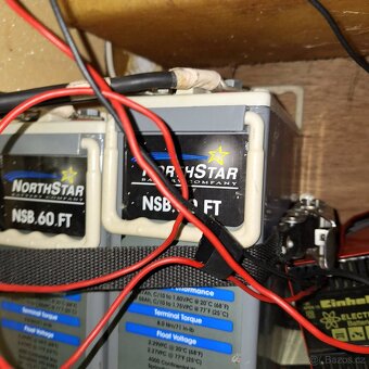 Motorová kajutová plachetnice Wegu Rubin 23 loď+vlek 89 tis. - 13