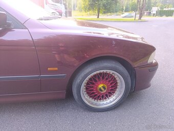 BMW E39 535i v8 - 13