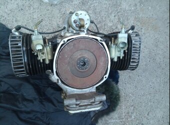 Nové a použité motory převodovky diferenciály Dněpr K750 - 13