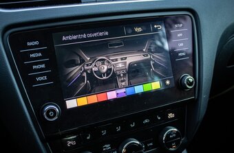 Škoda Octavia Combi 1.6 TDI DSG Style - 13