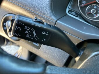 VOLKSWAGEN CADDY MAXI 2,0TDi 7míst záruka km - 13