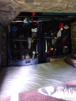 Ford transit obytna dodavka - 13