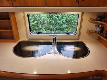 Karavan Hobby excellent 495 obytný přívěs 2010 - 13