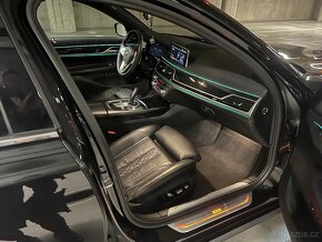Bmw 730d 2022 záruka 08/2027 - 13