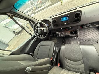 Mercedes-Benz Sprinter 519 - 13