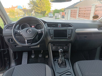 Volkswagen Tiguan, 110kw,namual,xenon,navi - 13