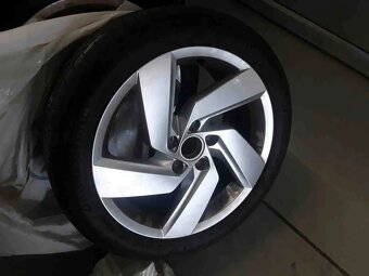 Volkswagen Golf GTE,TSI 180kw DSG/matrix/výhřev/senzory - 13