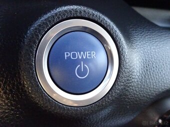 Toyota Yaris 1.5 e-CVT HYBRID,AUTOMAT,GARANCE KM, 1. MAJIT - 13