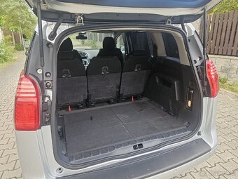 Peugeot 5008 1.6 HDI, automat, 7 míst - 13