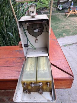 Ž E L E Z N I Č I A R S K A   Lampa. - 13